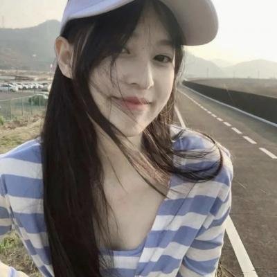 明天,我会成为谁的女友